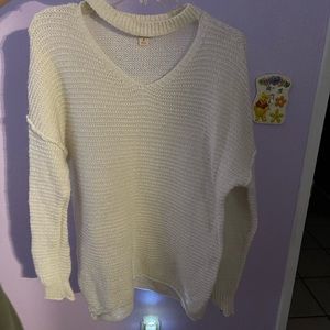 white fall knitted sweater !